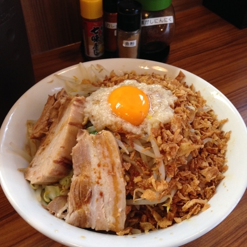 「汁なし(ラリー無料券使用)」@麺家ひまりの写真