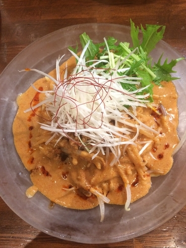 「冷やし坦々麺」@希望軒 新宿三丁目店の写真