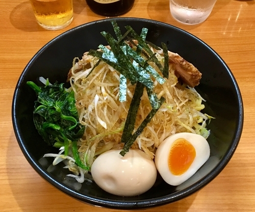 「ねぎアブラそば 780円 + 味玉」@横浜ラーメン てっぺん家 元住吉店の写真