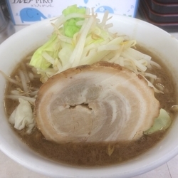 豚醤油ラーメン