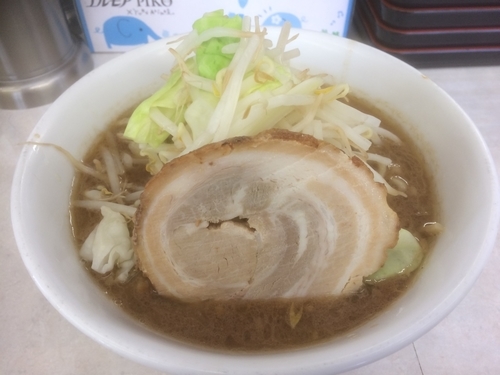「豚醤油ラーメン」@特製豚そば ぶんぶんの写真
