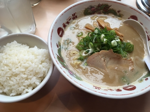 「中華そば　こってり」@天下一品 池袋西口店の写真