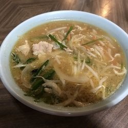みそラーメン 750円