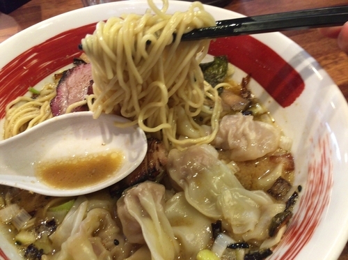 「味噌肉ワンタン麺」@麺屋 悠の写真