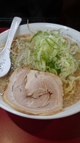 「ラーメン７００円+大盛100円」@濃厚こってりら～めん つばめの写真