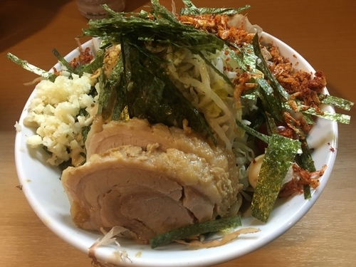 「「限定」冷やし中華A（ニンニク、海老辛）」@豚星。の写真