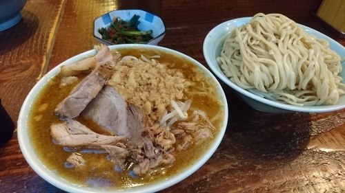 「中つけ麵+豚マシ+ニラキムチ」@立川マシマシの写真