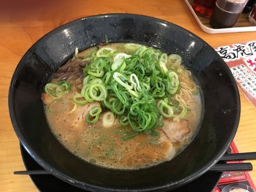 「醤油とんこつラーメン」@高虎屋 枚方店の写真
