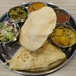 ケララミールス　ベジ　９５０円