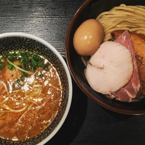 「特製濃厚魚介つけ麺」@麺屋 一燈の写真