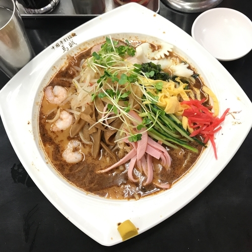 「馬賊冷し中華」@中国手打拉麺 馬賊 日暮里店の写真