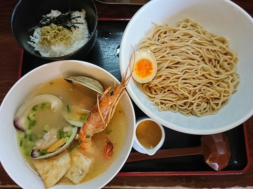 「【17周年限定】海の恵みつけ麺 特製雲丹ソース付き ￥930」@和風らーめん 凪の写真