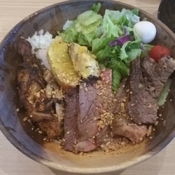 クラシックビーフパレット¥1000