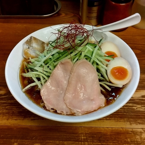 「【限定】冷やしラーメン＋味玉」@くじら食堂の写真