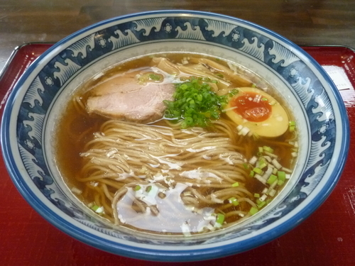 「醤油らーめん」@天然だしラーメン 潮の音の写真