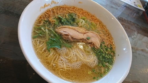 「海老出汁塩拉麺」@なかじゅう亭 高崎上豊岡店の写真