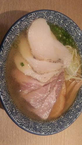 「チャーシュー（塩）芳醇香味そば ￥1000」@麺屋 一燈の写真