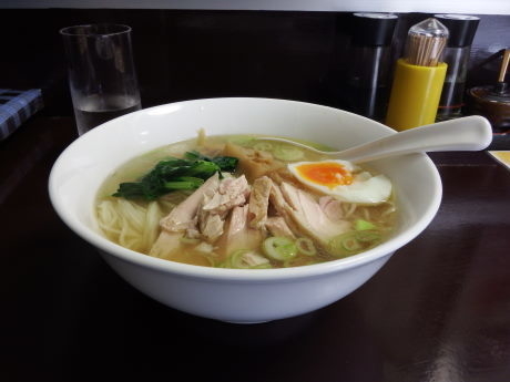 「鶏の塩ラーメン」@菜食健美の写真