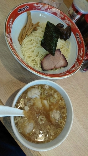 「『つけソバ ワンタン3個入り(￥900)』」@支那ソバ すずきの写真