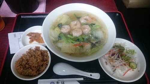 「エビ入り野菜タンメン＆ミニチャーハン（850円）」@健康中華 青蓮 みなとみらい店の写真