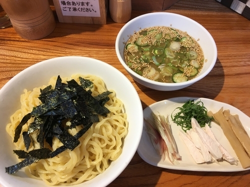 「7月限定 冷汁つけそば 930円」@神田らぁめん 悠 HARUKAの写真