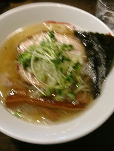 「塩らーめん」@燵家製麺の写真