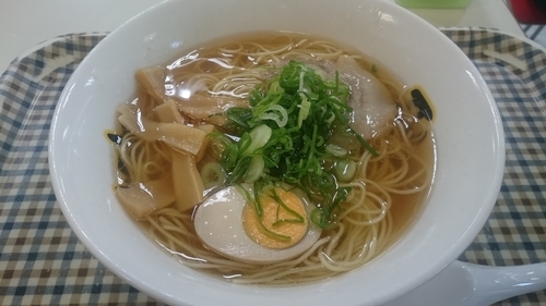 「醤油ラーメン（650円）」@豚嘻嘻 上河内SA（下り）店の写真