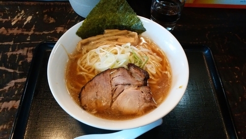 「ラーメン＋餃子３個」@らーめんはるか86の写真