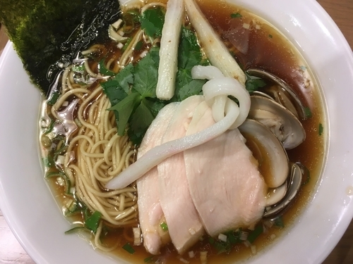 「鶏・煮干し・蛤のトリプルSOBA 900円」@むぎとオリーブ さいたま新都心店の写真