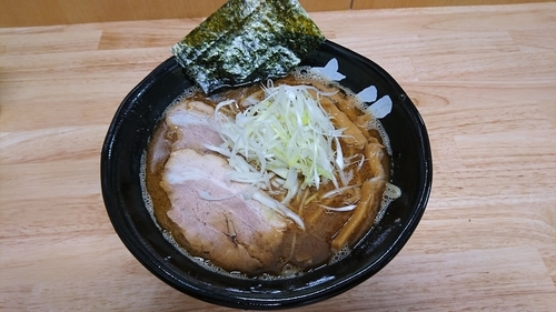 「ラーメン 750円  中盛  50円」@麺 大仏の写真