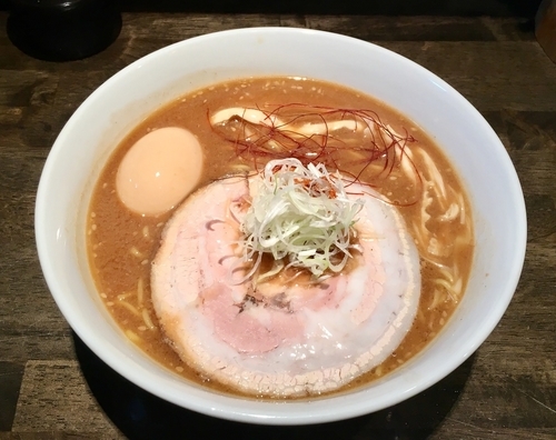 「スパイシー味噌ラーメン【季節限定】+味玉」@元祖一条流がんこ 長津田分店の写真