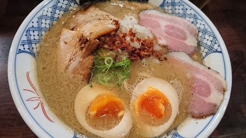 「特製ラーメン」@麺や 庄のの写真