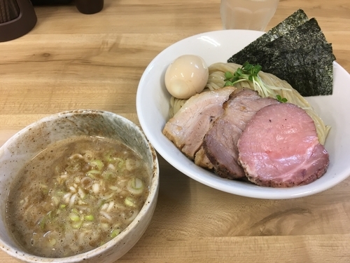 「豚骨鶏魚介つけ麺 中盛り 300g 950円」@麺処 有彩の写真