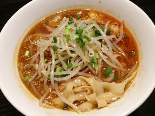 「タンタン刀削麺」@西安料理 唐園の写真