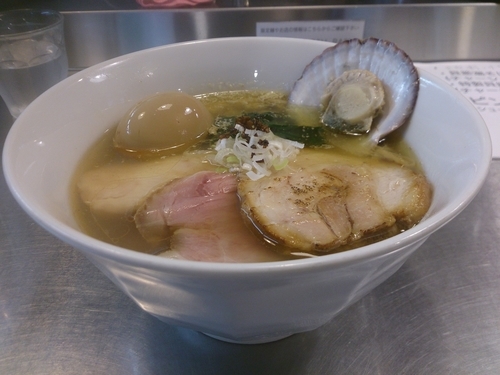 「特製貝節潮そば+ホタテ」@貝節麺raikの写真