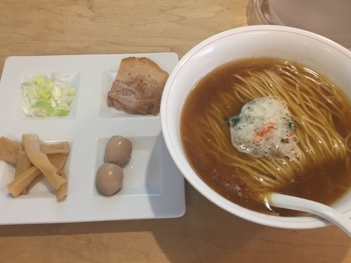 「本枯中華そば」@本枯中華そば 魚雷の写真