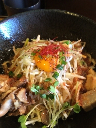 「まぜそば 海老」@まぜそば専門店 かぐら 立川店の写真