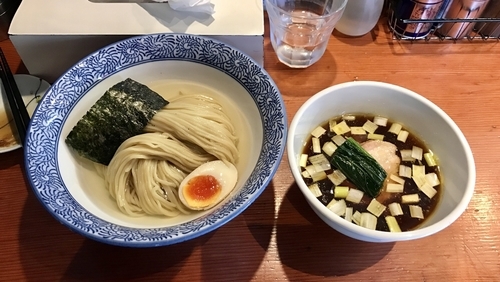 「濃厚昆布水の淡麗つけ麺」@麺処 ほん田の写真