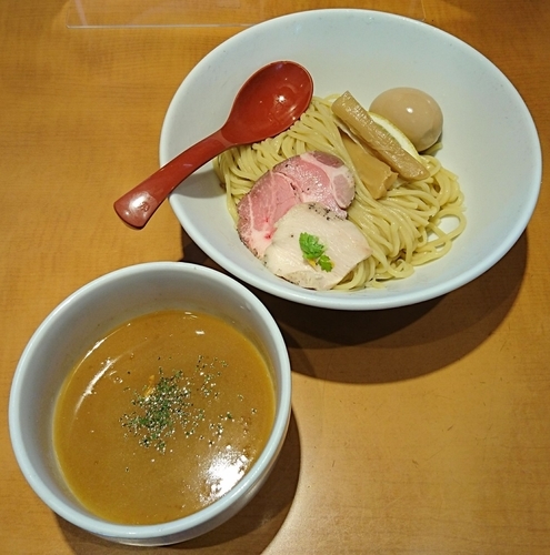 「鶏白湯つけ麺＋味玉」@麺屋 翔 品川店の写真