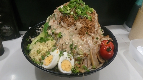 「冷やし担々麺 890円」@ラーメン 富次郎 堀町店の写真