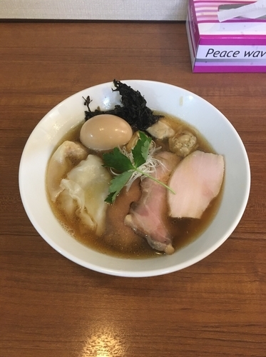 「特製醤油らぁ麺(貝出汁)」@らぁ麺 川たかの写真