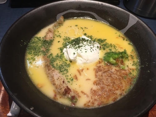 「鶏白湯そば」@麺巧 潮の写真