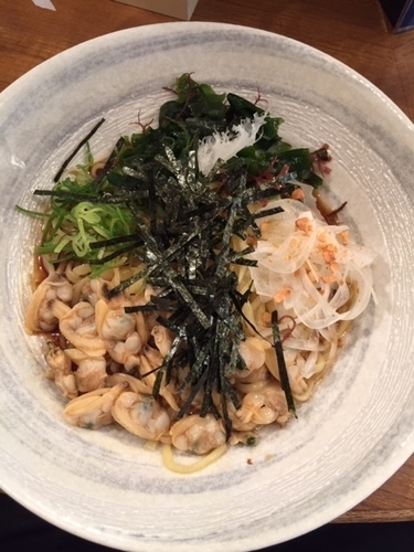 「魚がしそば　680円」@魚介系まぜそば専門店 魚がしそば 新橋本店の写真