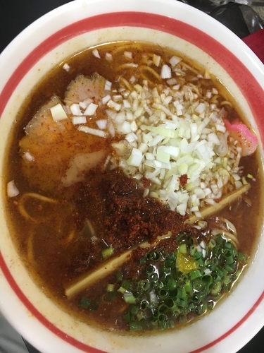 「旨辛ラーメン中辛」@自家製麺SHINの写真