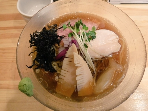 「冷し煮干しそば～醤油～ 850円」@自家製麺 竜葵の写真