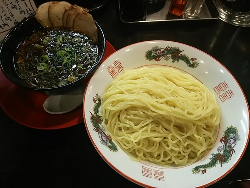 「ブラックつけ中華　（麺大盛）」@中華そば マルキ商店の写真