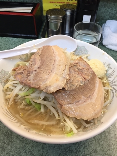 「ラーメン ニンニク」@ラーメン二郎 新宿小滝橋通り店の写真