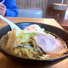 8番らーめん 福光店の写真