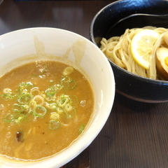 麺屋 かがりの画像