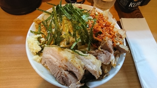 「冷やし中華A+豚増し+ニンニク少し+海老辛」@豚星。の写真